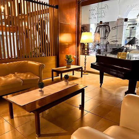 Hotel Sussex คอร์โดบา ภายนอก รูปภาพ