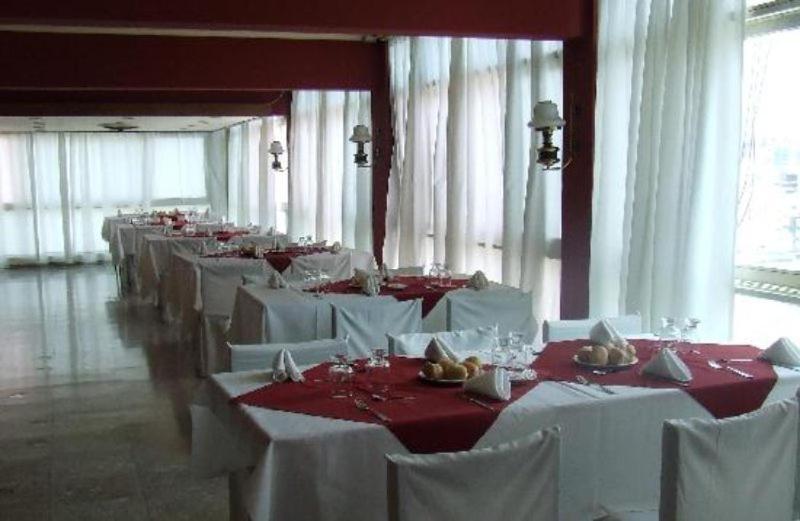Hotel Sussex คอร์โดบา ภายนอก รูปภาพ