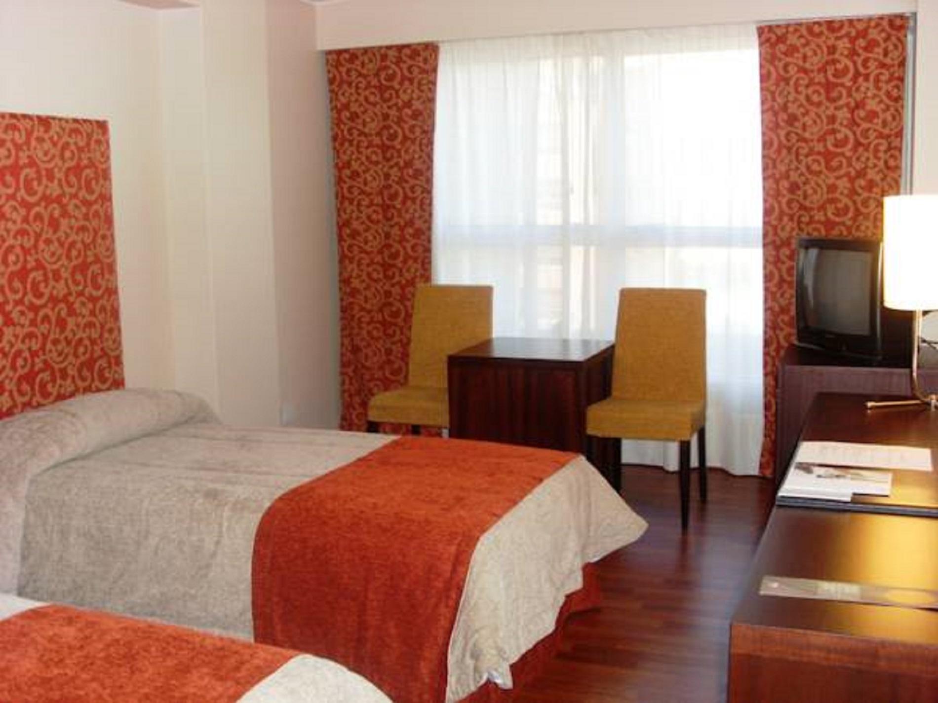 Hotel Sussex คอร์โดบา ภายนอก รูปภาพ
